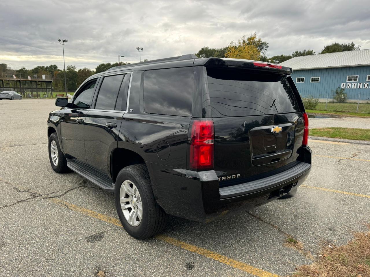 Изображение 3 2016 CHEVROLET TAHOE K1500 LT 2016 с VIN 1GNSKBKC8GR332481