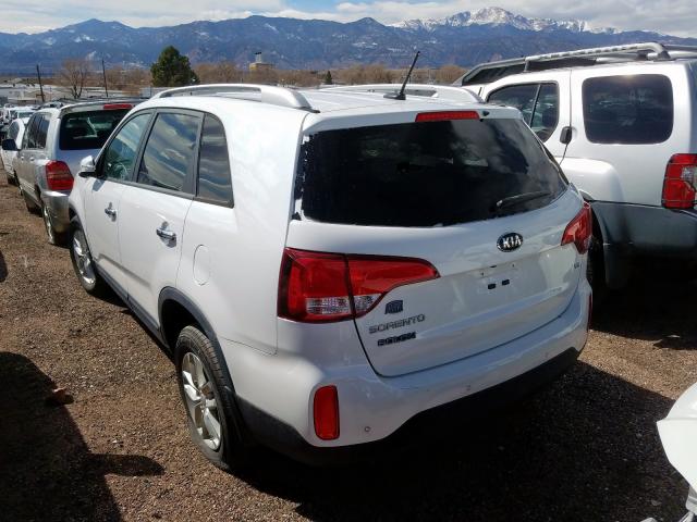 Image 2 of 2015 KIA SORENTO LX 2015 with VIN 5XYKTDA73FG644503