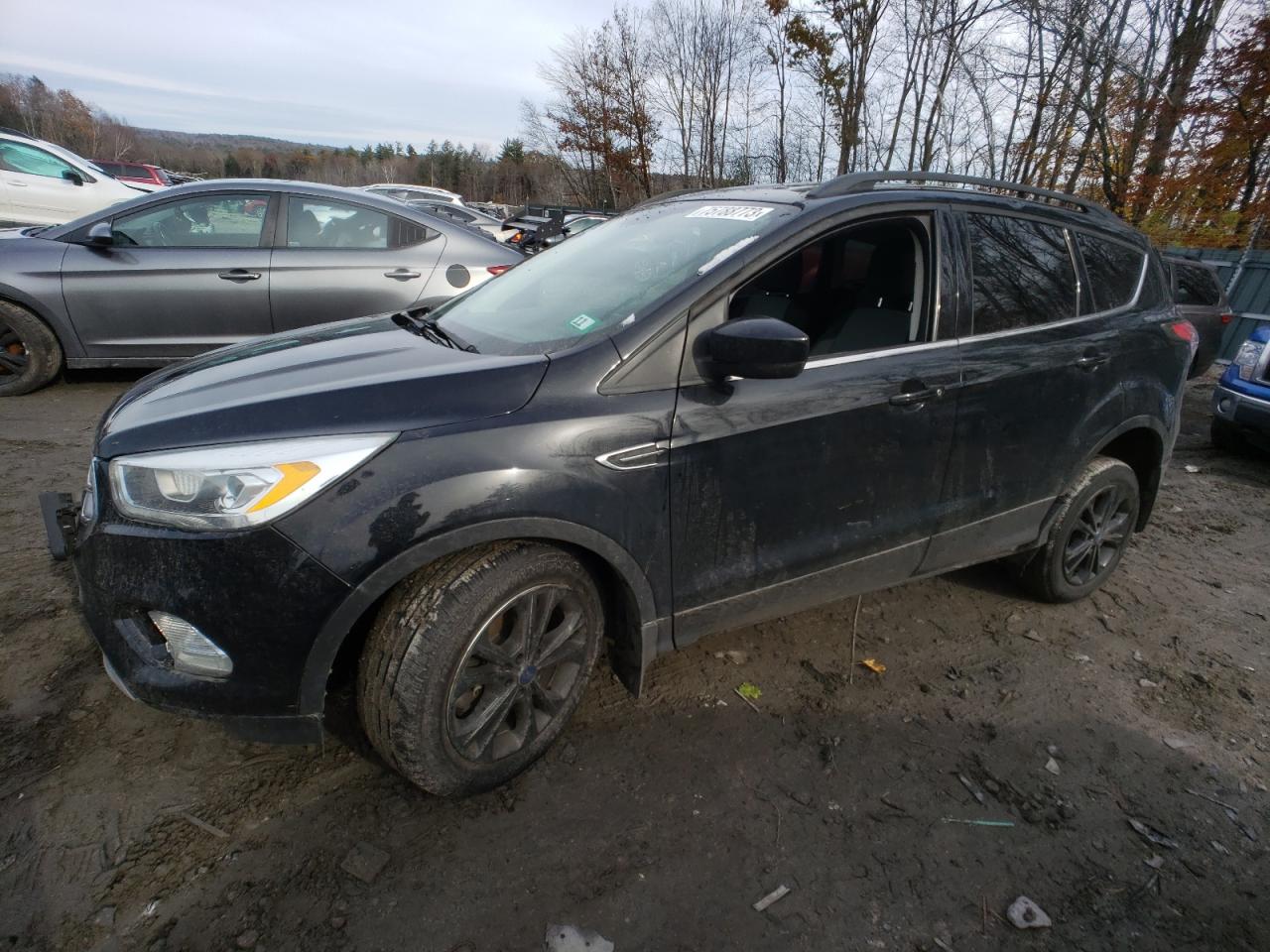 Obraz 1 z 2017 FORD ESCAPE SE 2017 z VIN 1FMCU9GD3HUA44816