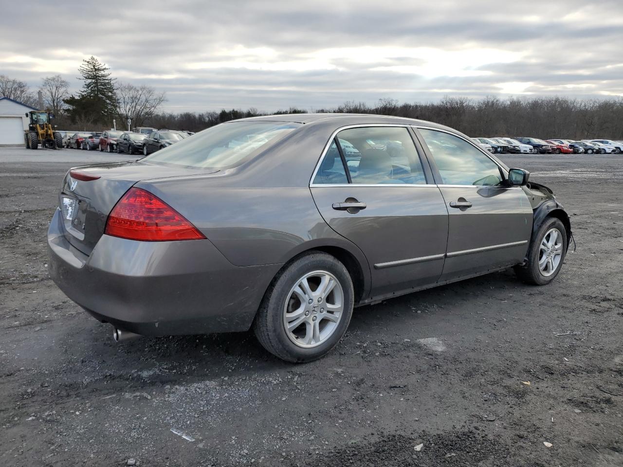 Image 3 of 2007 HONDA ACCORD EX 2007 with VIN 1HGCM55767A050590