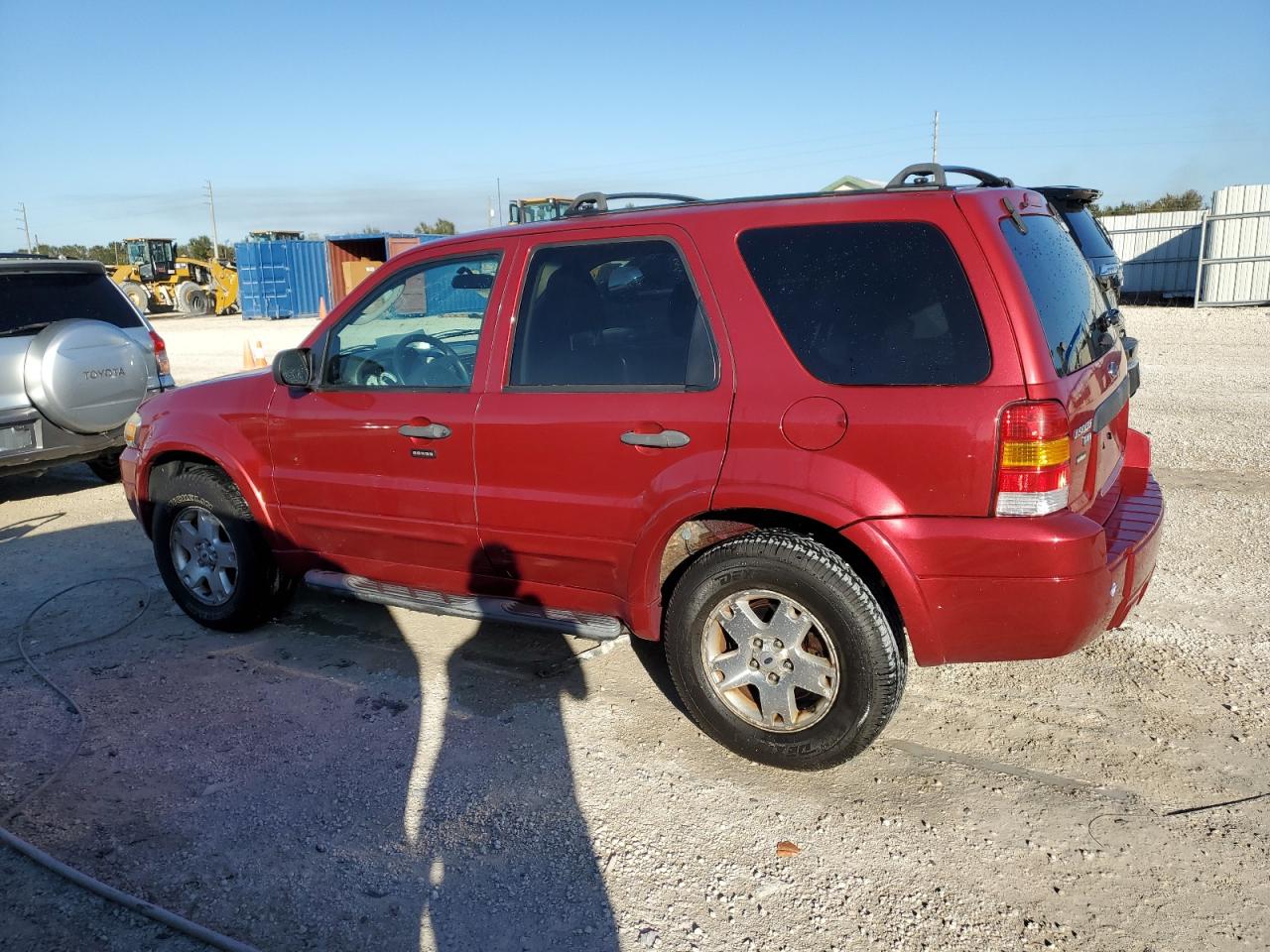 Изображение 2 2007 FORD ESCAPE XLT 2007 с VIN 1FMYU93127KB17721