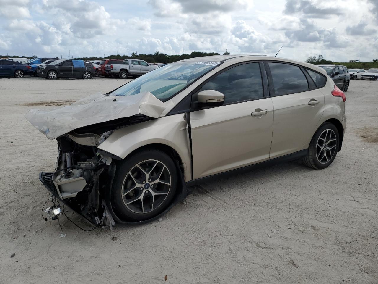 Изображение 1 2018 FORD FOCUS SEL 2018 с VIN 1FADP3M26JL220601