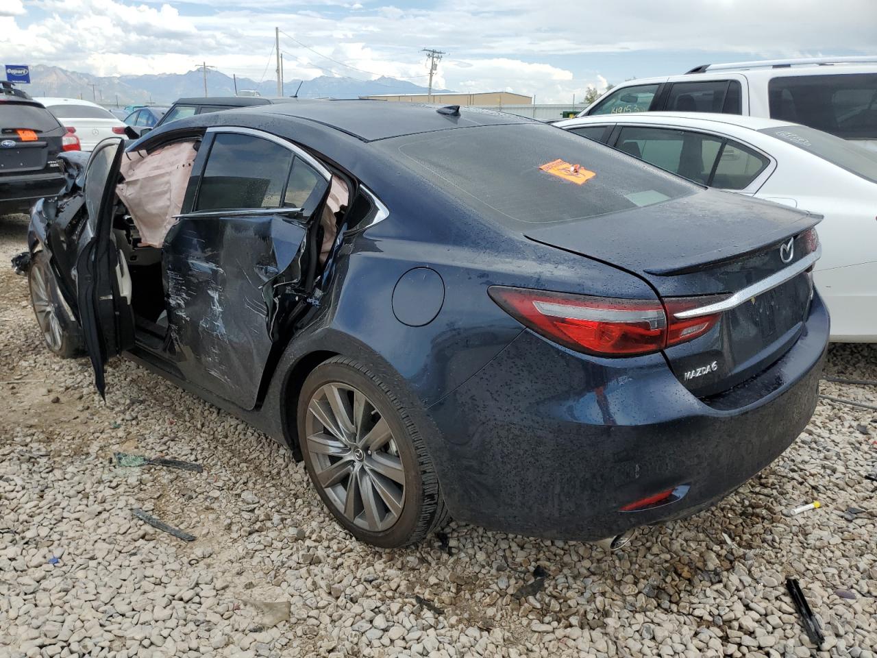 Image 2 of 2020 MAZDA 6 GRAND TOURING RESERVE 2020 with VIN JM1GL1WY4L1511489