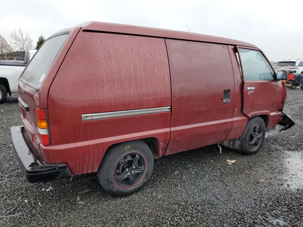 Image 3 of 1987 TOYOTA VAN WAGON CARGO 1987 with VIN JT4YR28V0H5041635