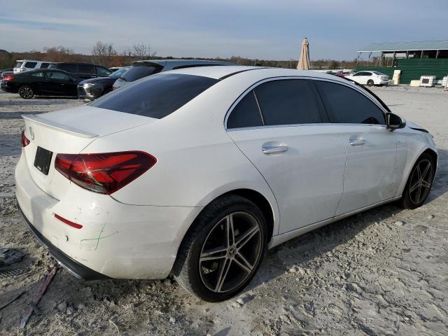 Image 3 of 2019 MERCEDES-BENZ A 220 2019 with VIN WDD3G4EB3KW015155