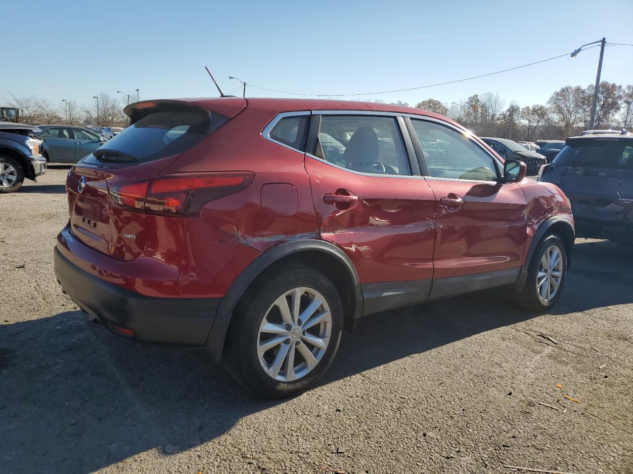 Изображение 3 2017 NISSAN ROGUE SPORT S 2017 с VIN JN1BJ1CR0HW104148