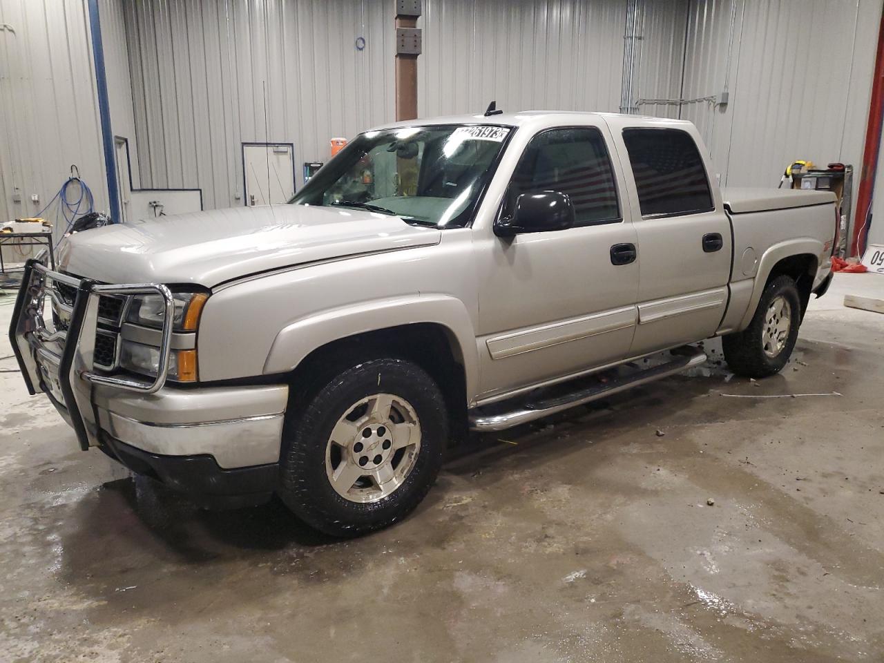 Image 1 of 2007 CHEVROLET SILVERADO K1500 CLASSIC CREW CAB 2007 with VIN 2GCEK13Z471133259