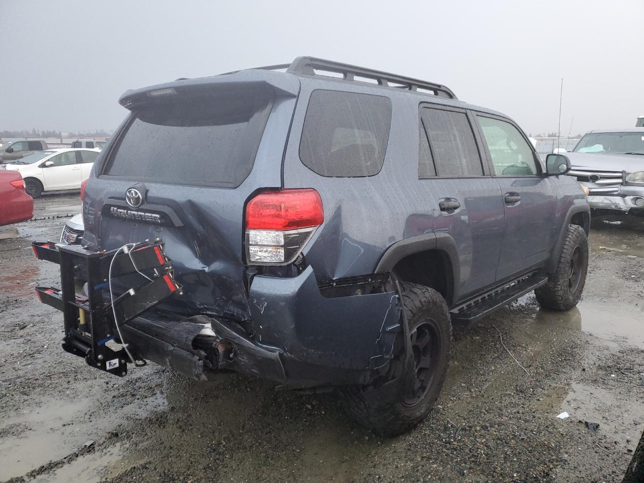 Obraz 3 z 2011 TOYOTA 4RUNNER SR5 2011 z VIN JTEBU5JR8B5071780