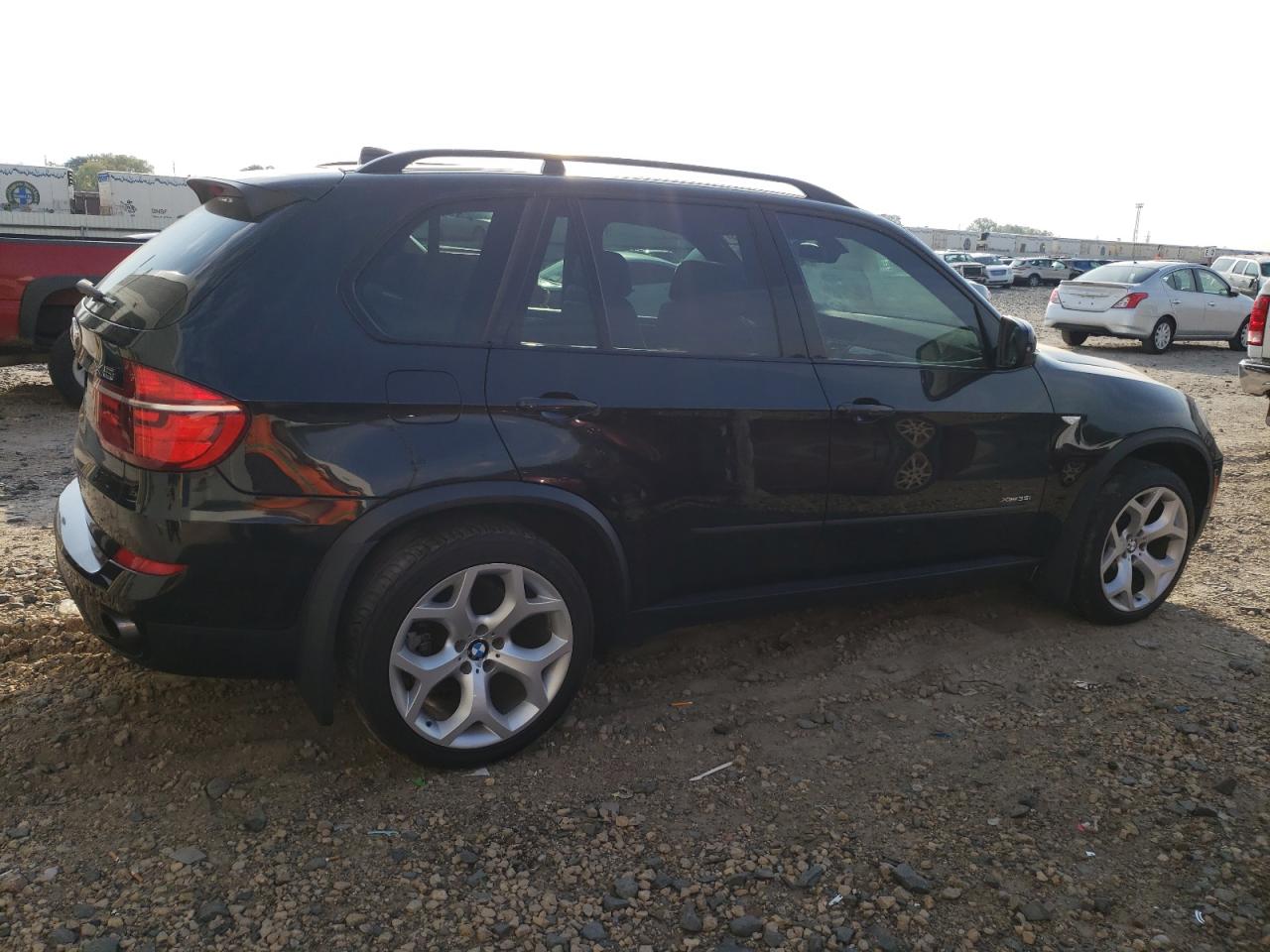 Obraz 3 z 2013 BMW X5 XDRIVE35I 2013 z VIN 5UXZV4C58D0B05450
