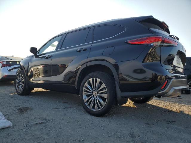Image 2 of 2021 TOYOTA HIGHLANDER PLATINUM 2021 with VIN 5TDFZRBH9MS152384
