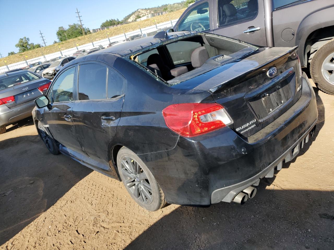 Obraz 2 z Subaru Wrx Premium 2019 z VIN JF1VA1F63K8829434