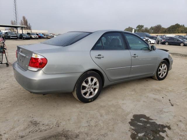 Image 3 of 2005 TOYOTA CAMRY LE 2005 with VIN 4T1BF30K25U612433