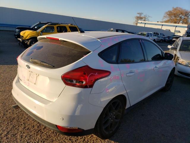 Image 3 of 2016 FORD FOCUS SE 2016 with VIN 1FADP3K24GL340411
