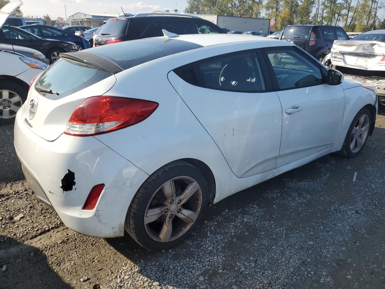 Изображение 3 2015 HYUNDAI VELOSTER  2015 с VIN KMHTC6ADXFU228495