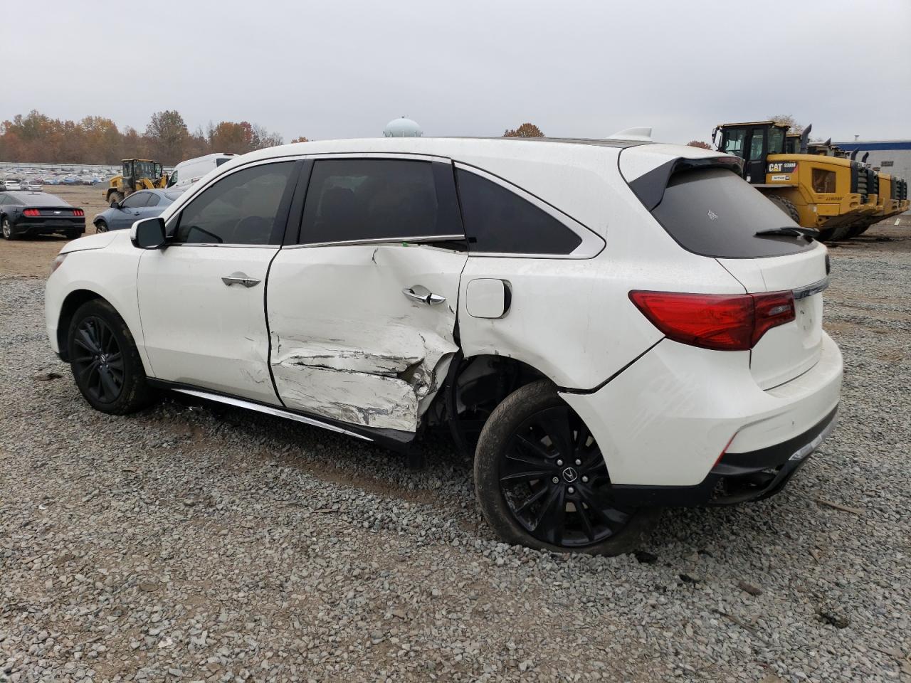 Image 2 of 2017 ACURA MDX TECHNOLOGY 2017 with VIN 5FRYD4H53HB018745