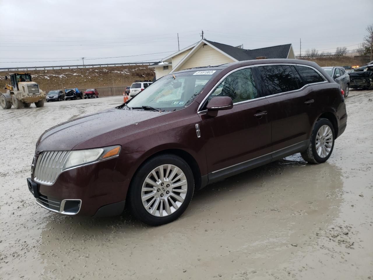 2010 LINCOLN MKT  2010 image