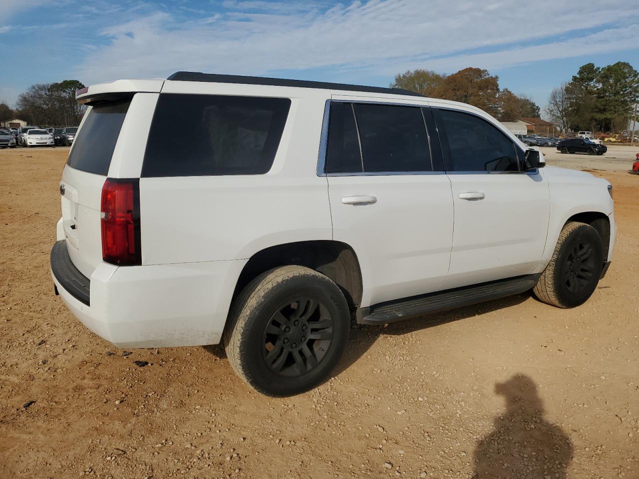 Изображение 3 2016 CHEVROLET TAHOE C1500  LS 2016 с VIN 1GNSCAEC9GR293080