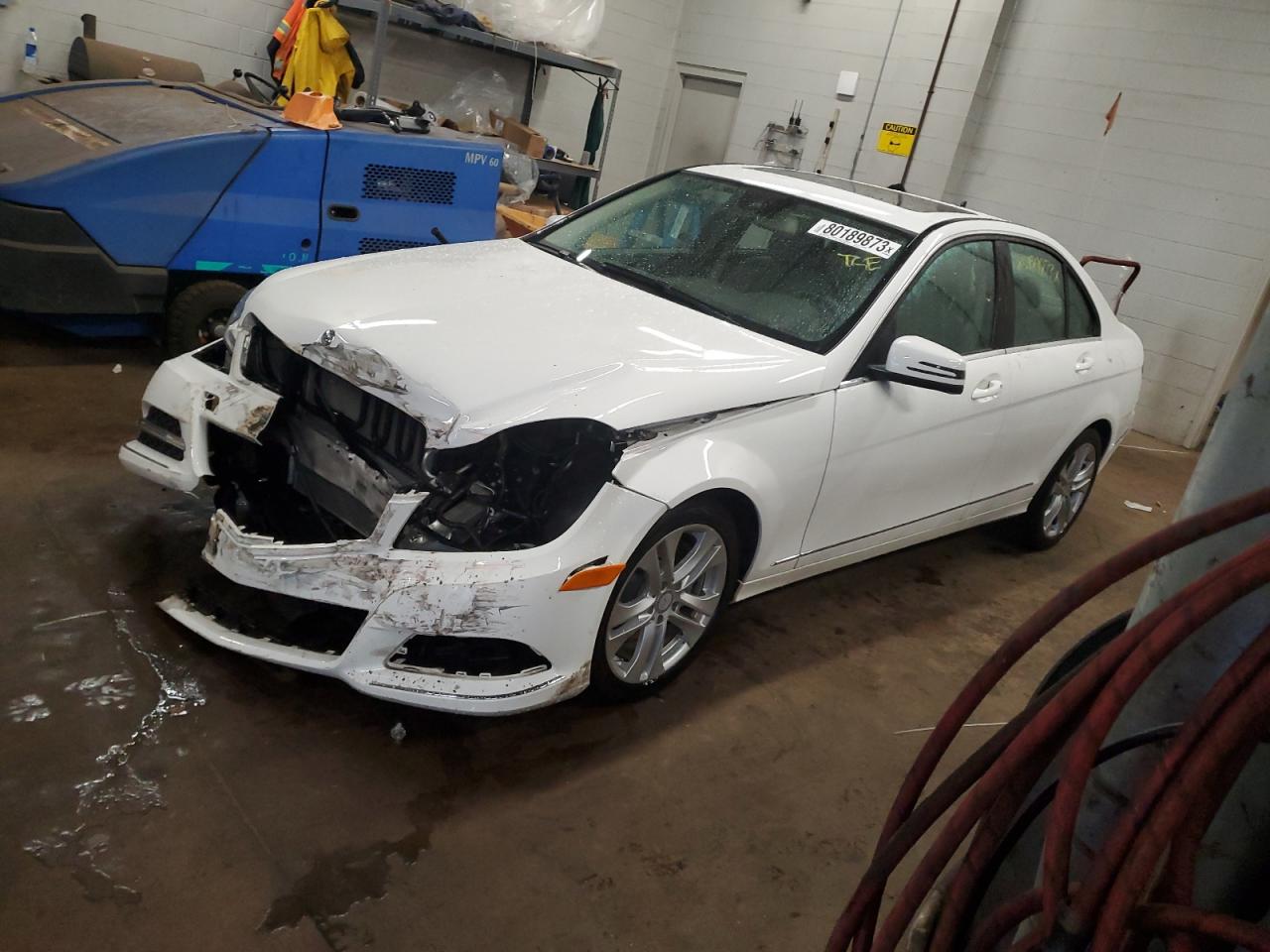 Obraz 1 z 2013 MERCEDES-BENZ C 300 4MATIC 2013 z VIN WDDGF8AB4DR284025