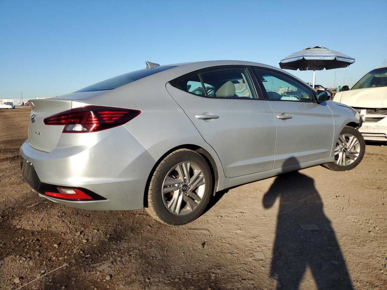 Изображение 3 2019 HYUNDAI ELANTRA SEL 2019 с VIN 5NPD84LF7KH445424