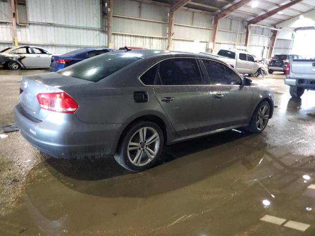 Image 3 of 2015 VOLKSWAGEN PASSAT SE 2015 with VIN 1VWBV7A37FC072619