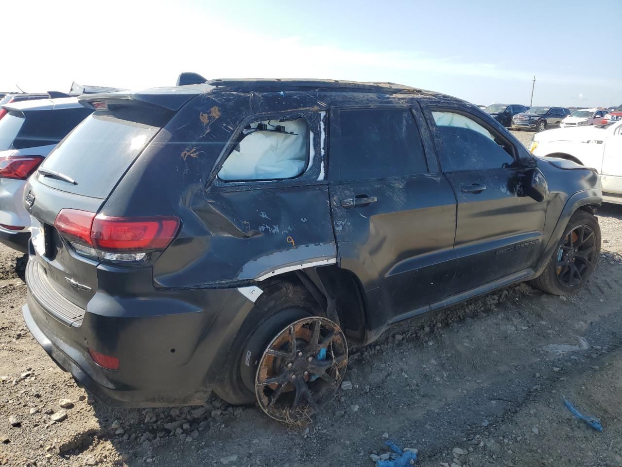 Image 3 of Jeep Grand Cherokee Trackhawk 2018 with VIN 1C4RJFN92JC306809