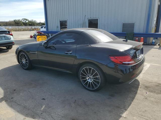 Image 2 of 2019 MERCEDES-BENZ SLC 300 2019 with VIN WDDPK3JA0KF158023