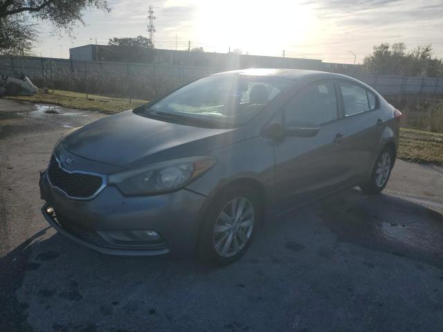 Obraz 1 z 2016 KIA FORTE LX 2016 z VIN KNAFX4A6XG5440852