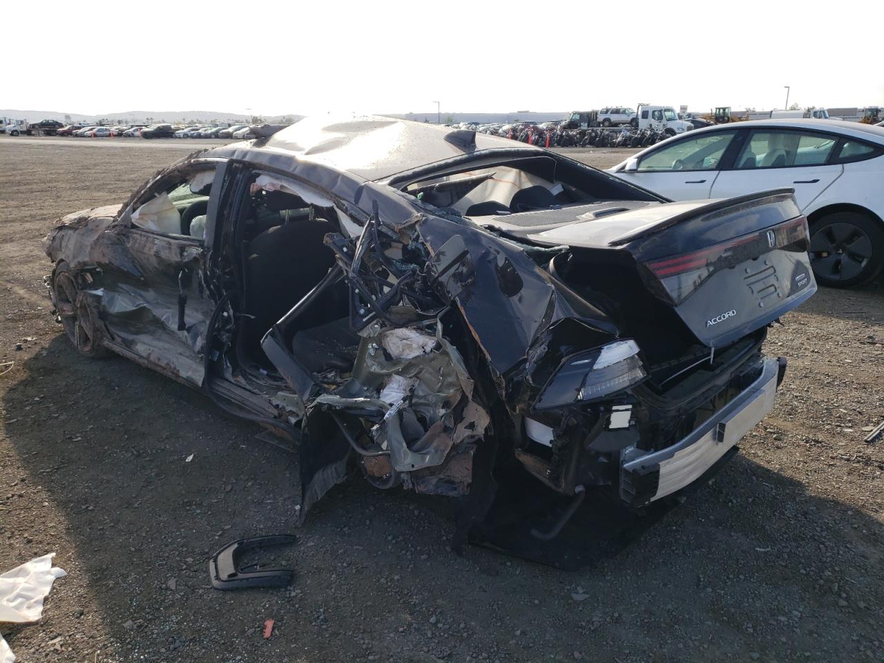 Изображение 2 2024 HONDA ACCORD HYBRID SPORT 2024 с VIN 1HGCY2F58RA003676