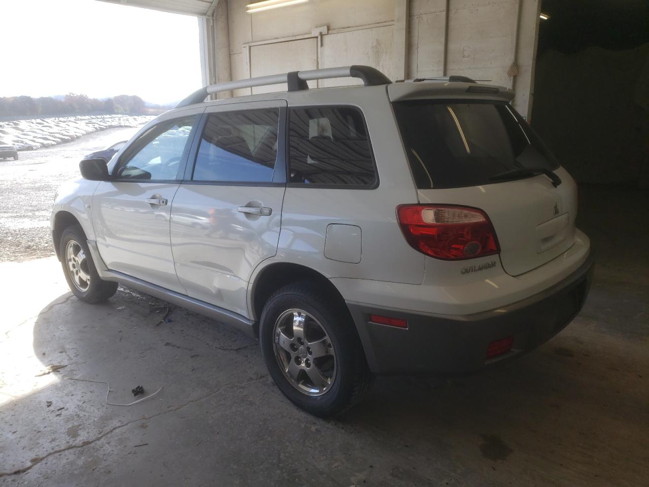 Obraz 2 z 2006 MITSUBISHI OUTLANDER LS 2006 z VIN JA4LX31F46U052627