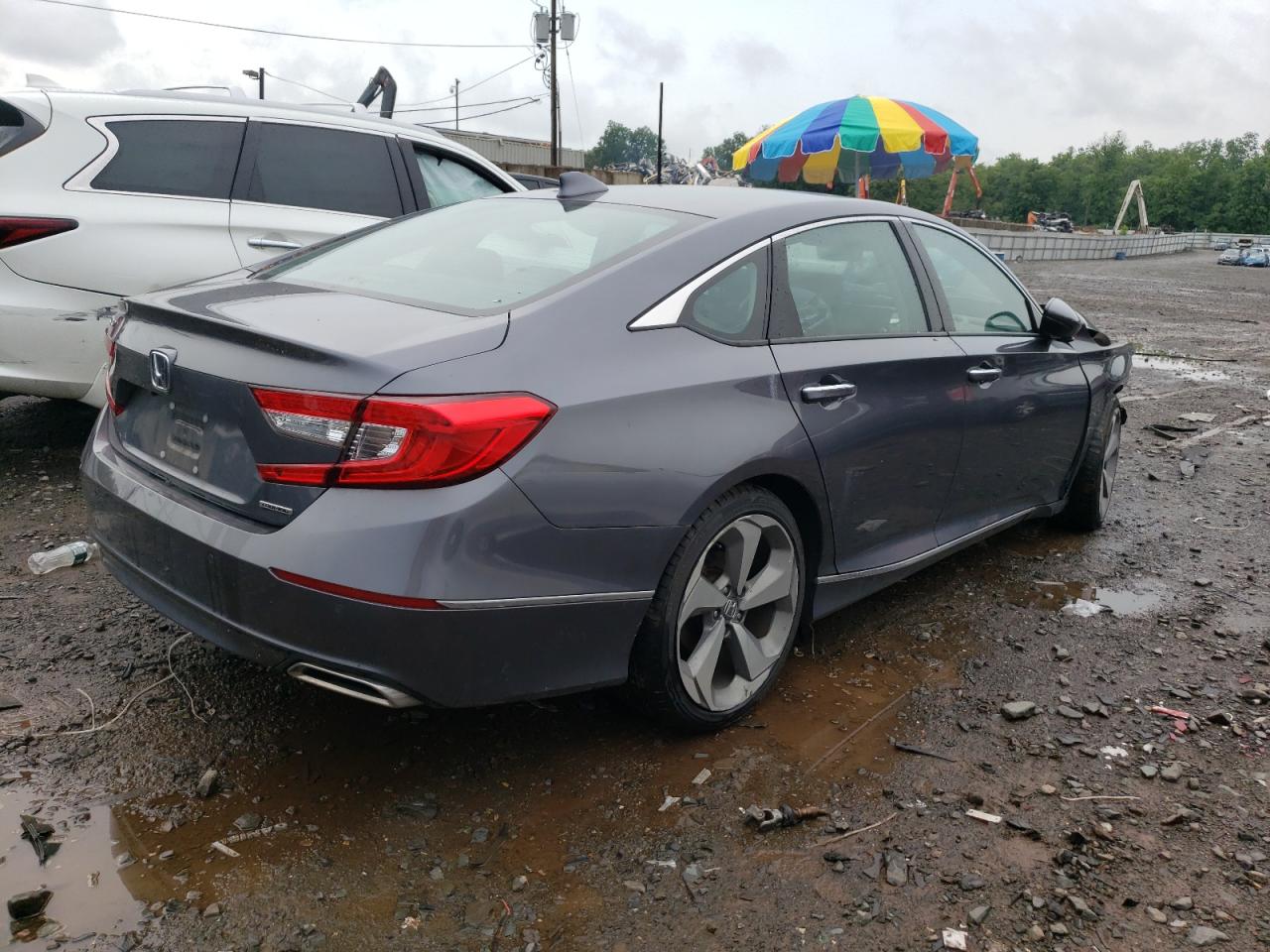 Obraz 3 z 2018 HONDA ACCORD TOURING 2018 z VIN 1HGCV1F99JA036163