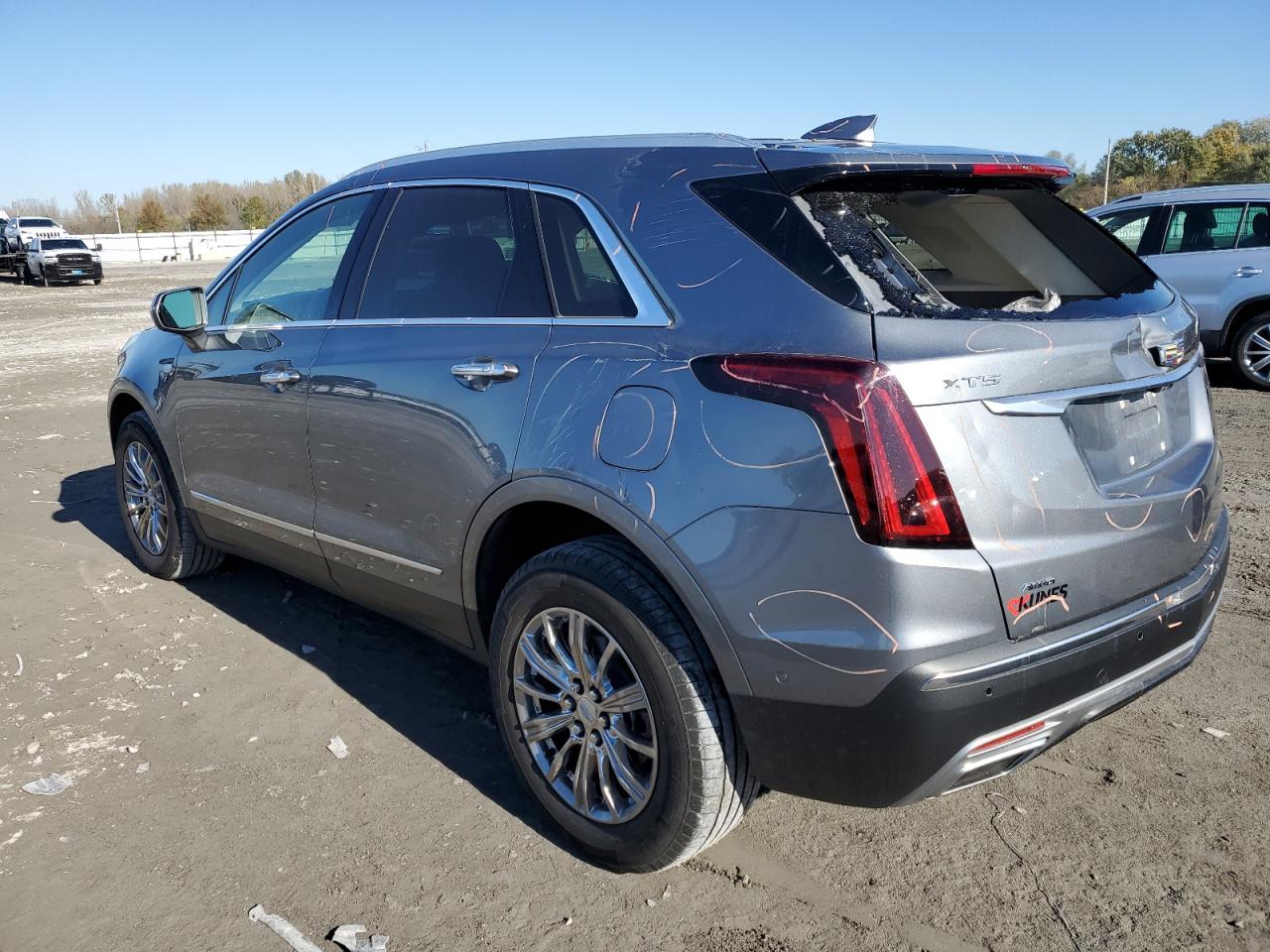 Obraz 2 z 2020 CADILLAC XT5 PREMIUM LUXURY 2020 z VIN 1GYKNDRS7LZ196339
