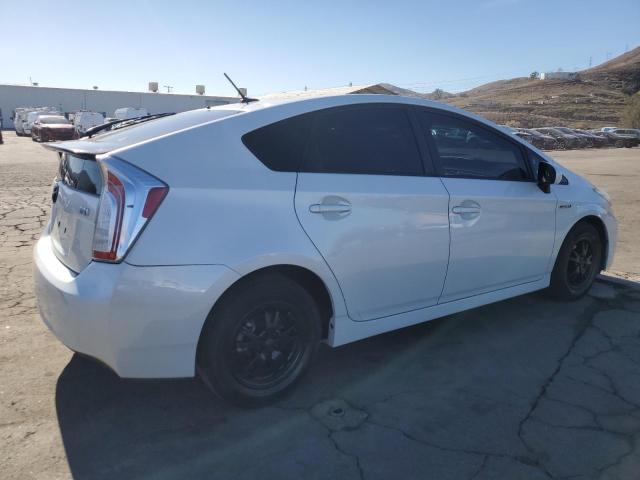 Image 3 of 2015 TOYOTA PRIUS  2015 with VIN JTDKN3DU0F1874182