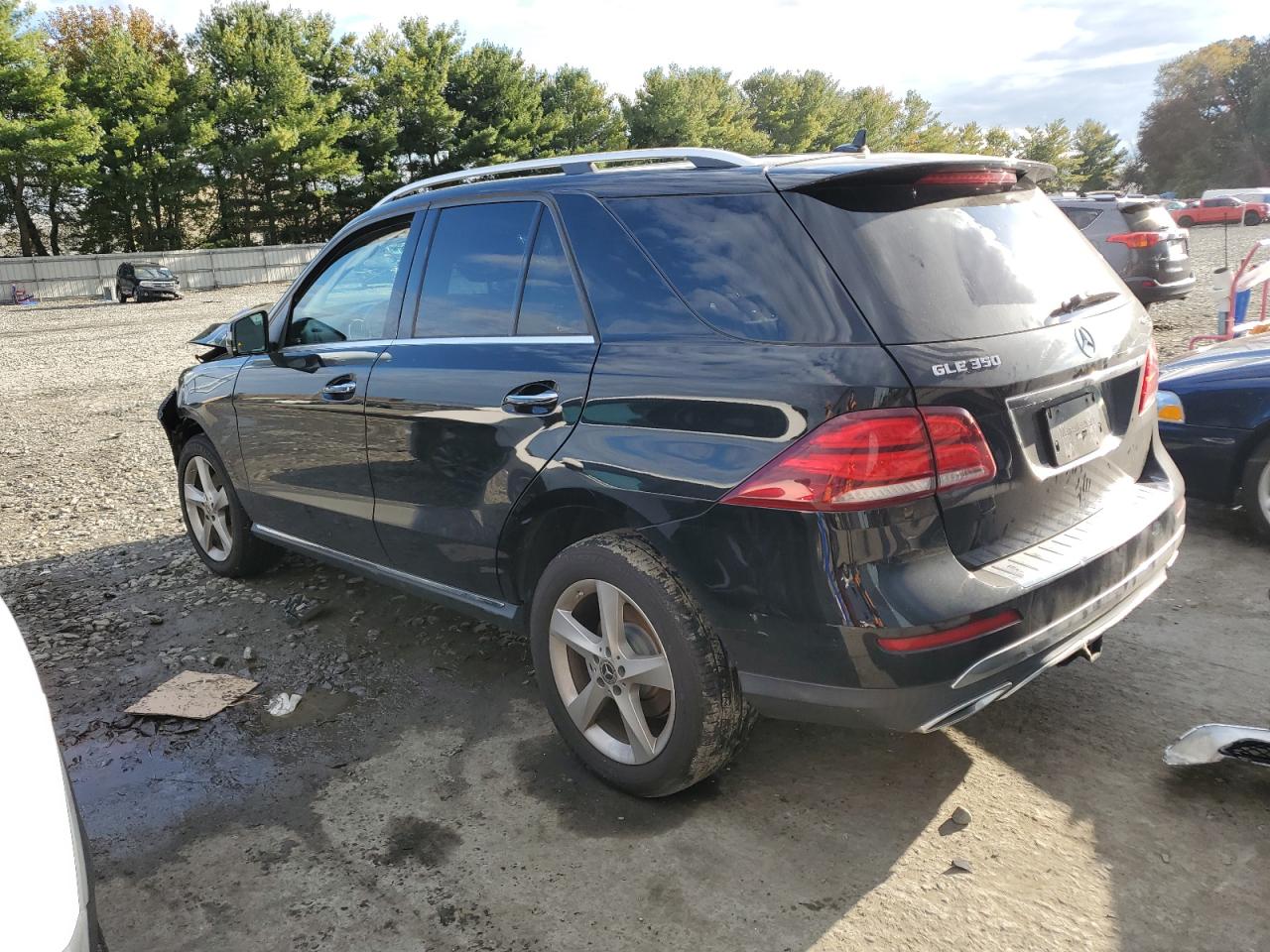 Image 2 of 2018 MERCEDES-BENZ GLE 350 4MATIC 2018 with VIN 4JGDA5HB6JB113387