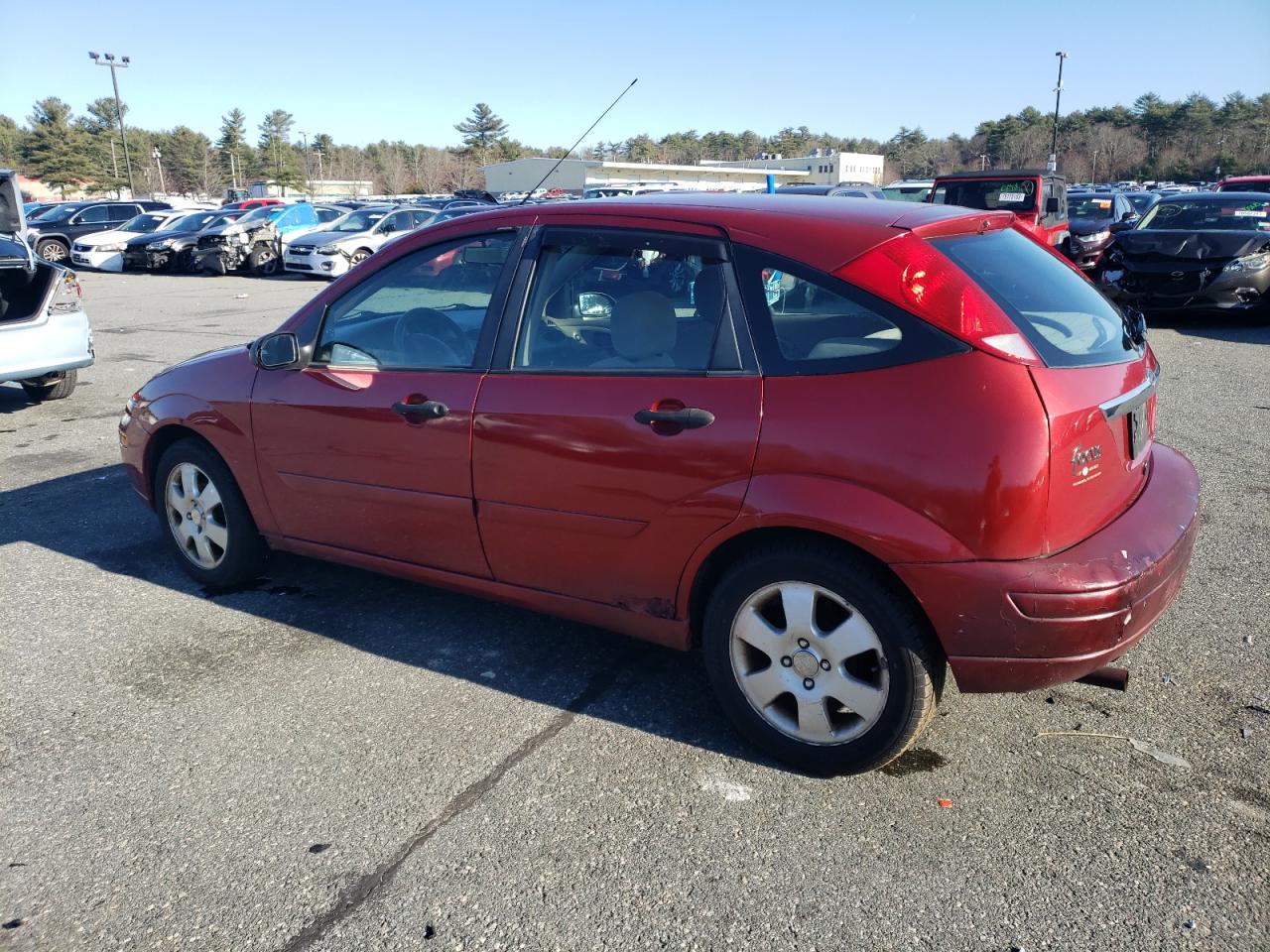 Изображение 2 2002 FORD FOCUS ZX5 2002 с VIN 3FAFP37352R207189