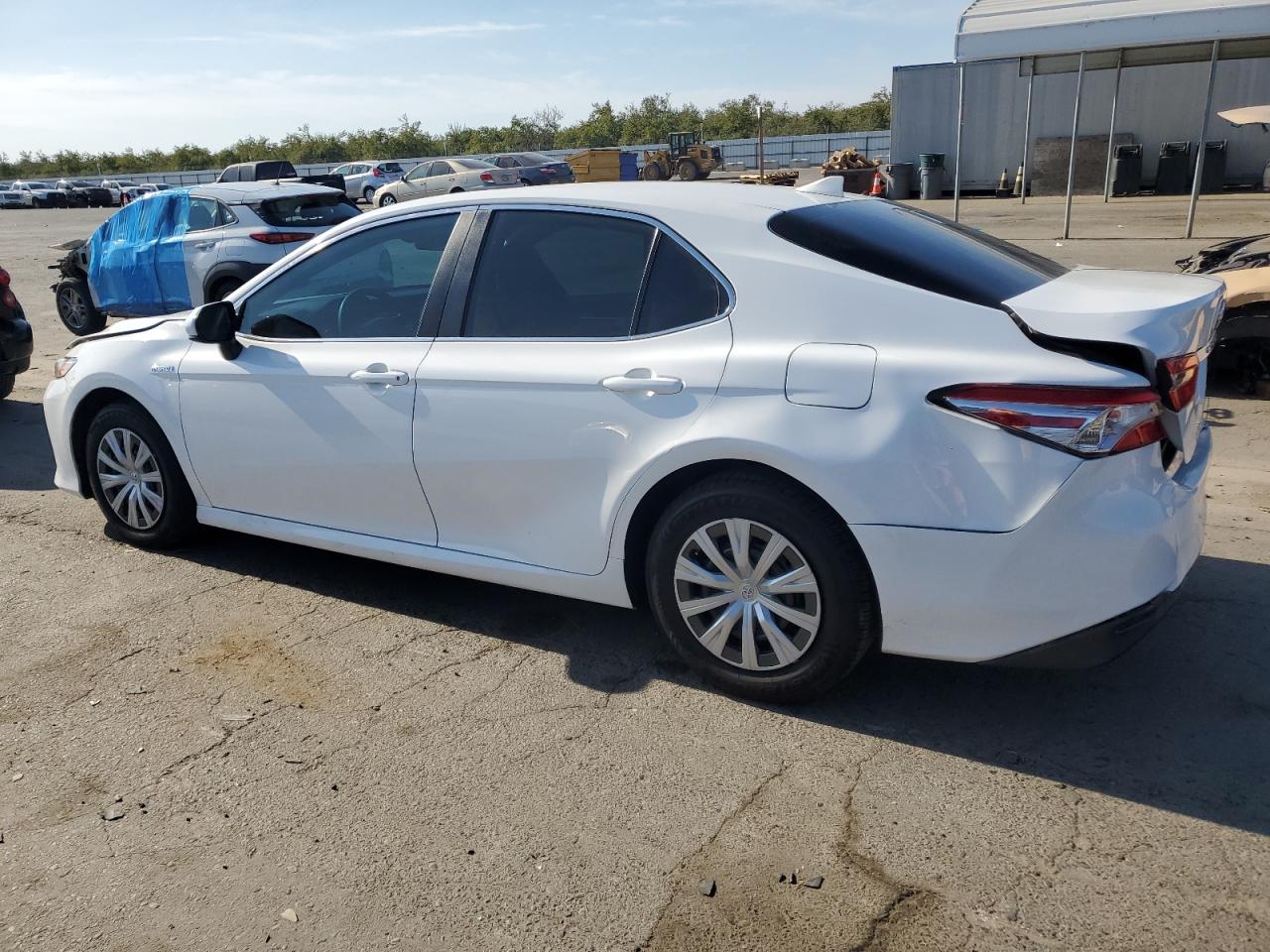 Image 2 of 2020 TOYOTA CAMRY LE 2020 with VIN 4T1C31AK3LU521152