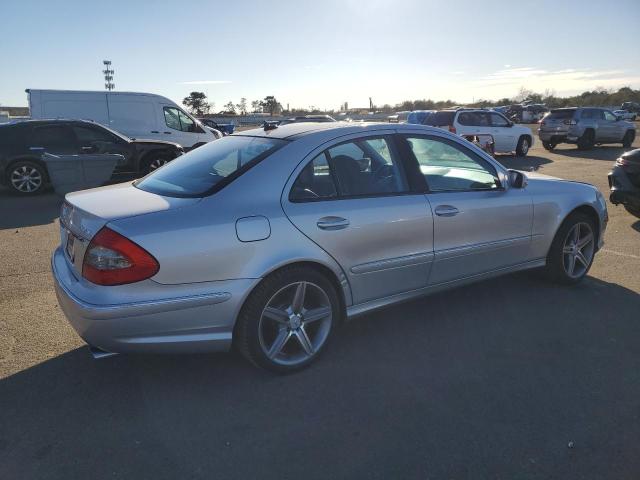 Image 3 of 2009 MERCEDES-BENZ E 350 4MATIC 2009 with VIN WDBUF87X79B367947