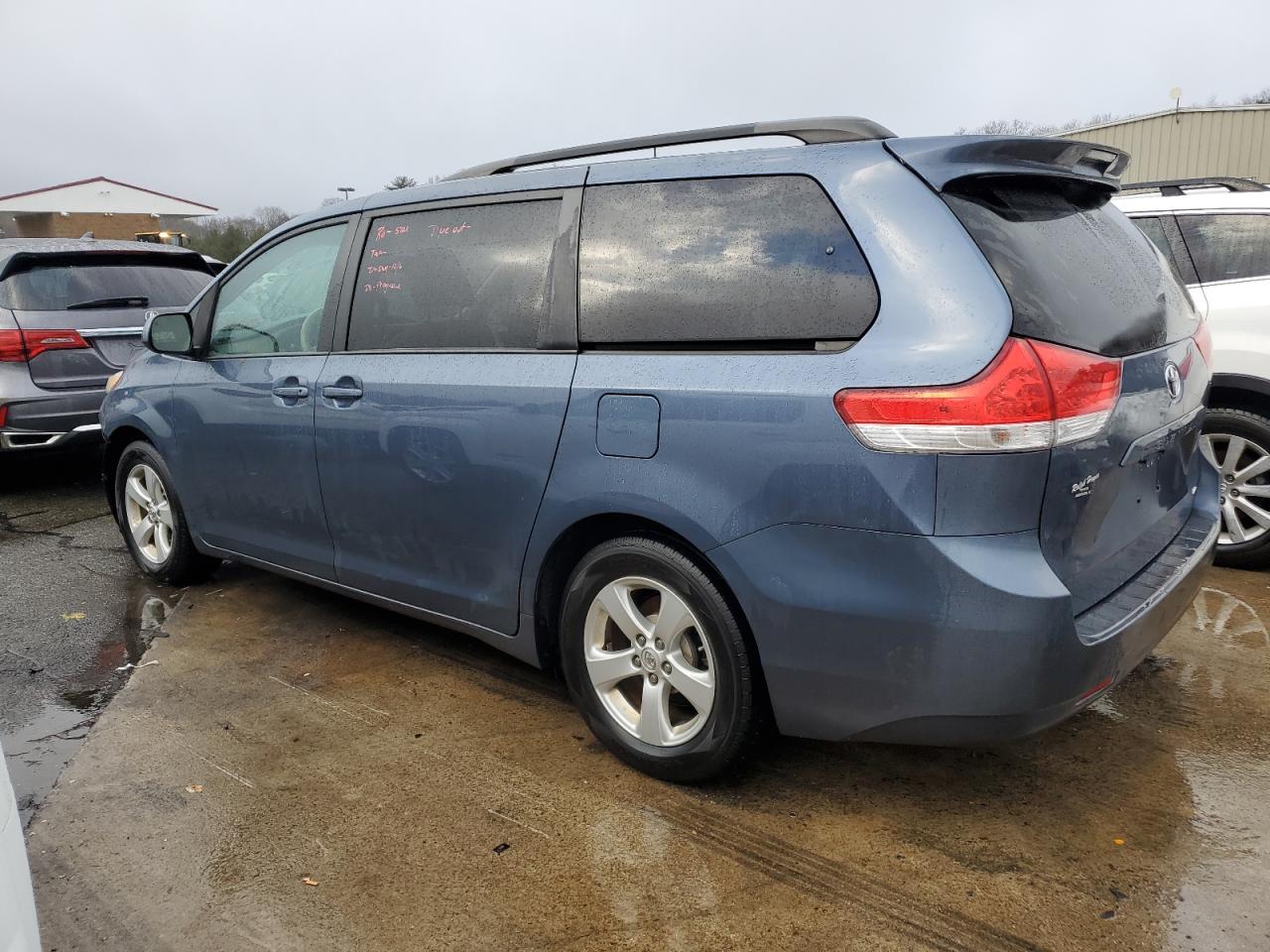 Image 2 of 2013 TOYOTA SIENNA LE 2013 with VIN 5TDKK3DC9DS343188
