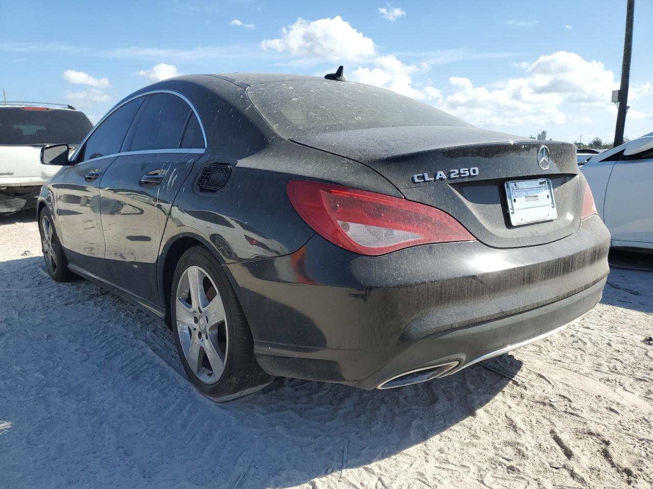 Image 2 of 2018 MERCEDES-BENZ CLA 250 2018 with VIN WDDSJ4EB7JN509892
