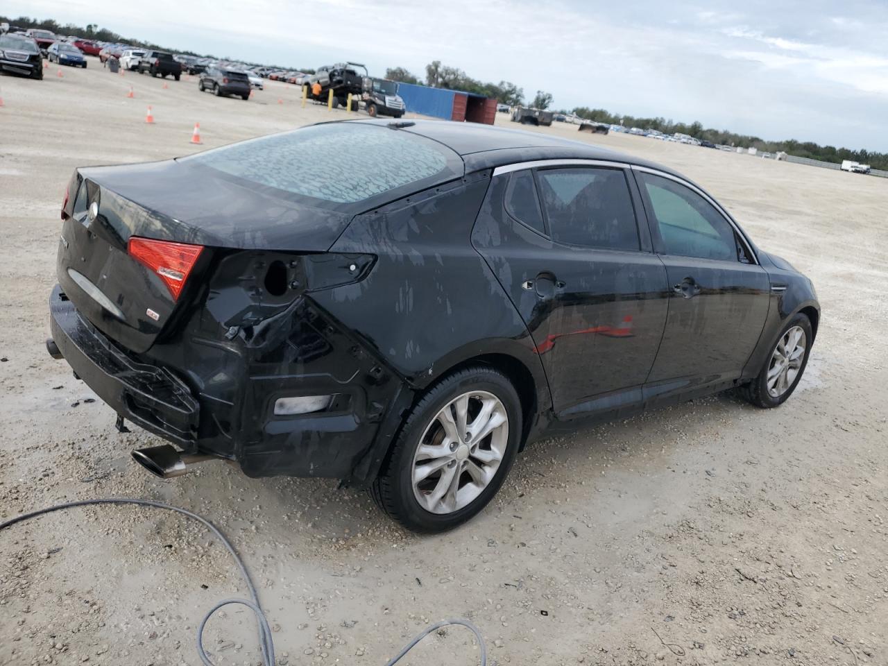 Image 3 of 2013 KIA OPTIMA LX 2013 with VIN 5XXGM4A78DG095532
