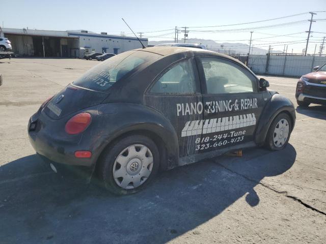 Image 3 of 2000 VOLKSWAGEN NEW BEETLE GL 2000 with VIN 3VWBC21C6YM415933
