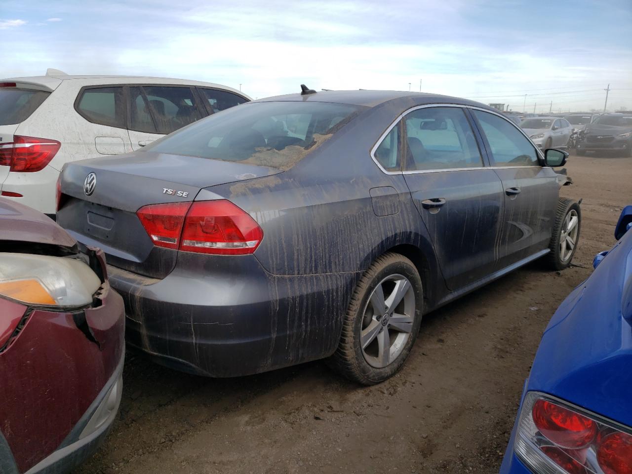 Изображение 3 2014 VOLKSWAGEN PASSAT SE 2014 с VIN 1VWBS7A33EC095130