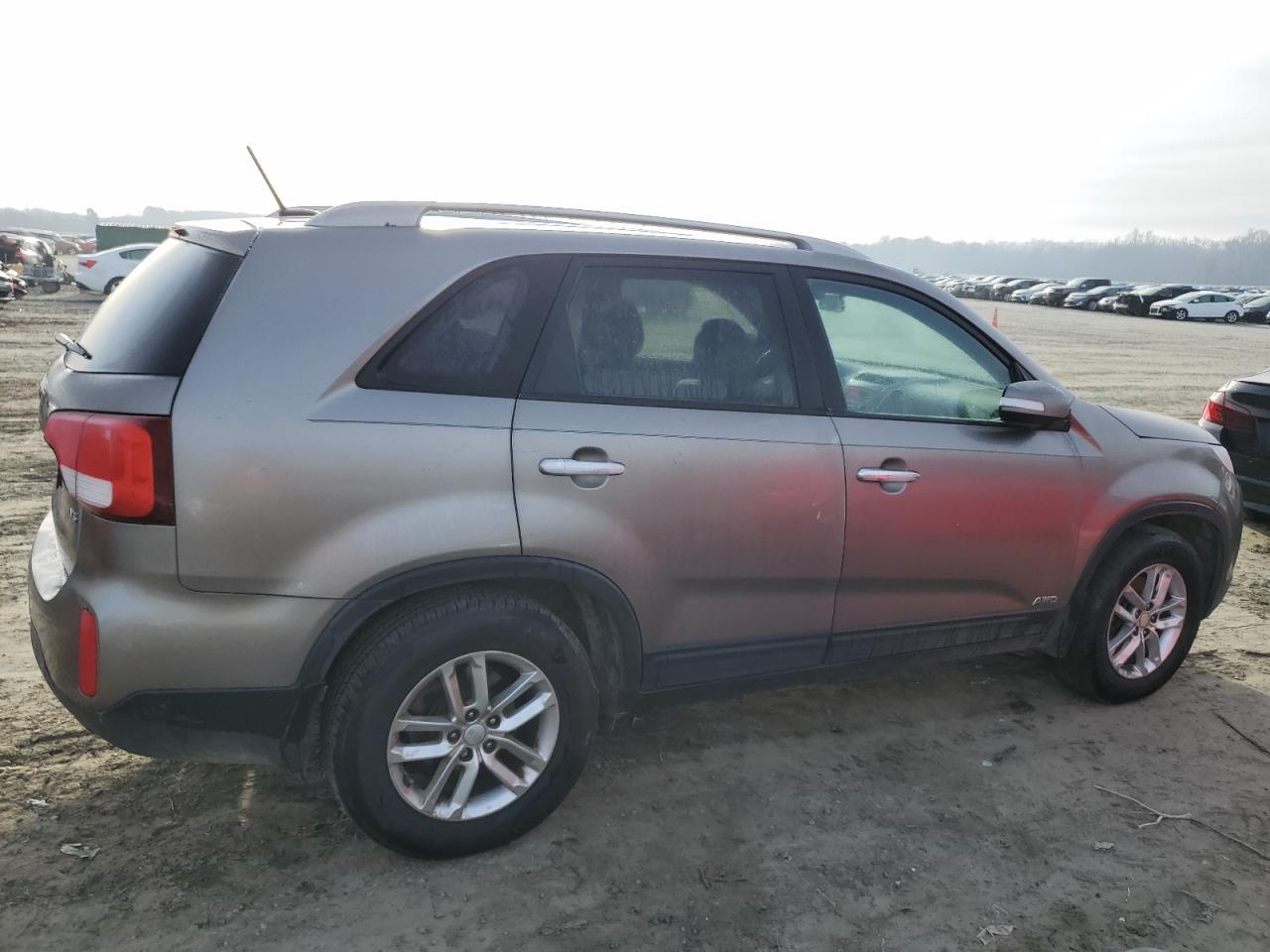 Obraz 3 z 2015 KIA SORENTO LX 2015 z VIN 5XYKTDA77FG607583