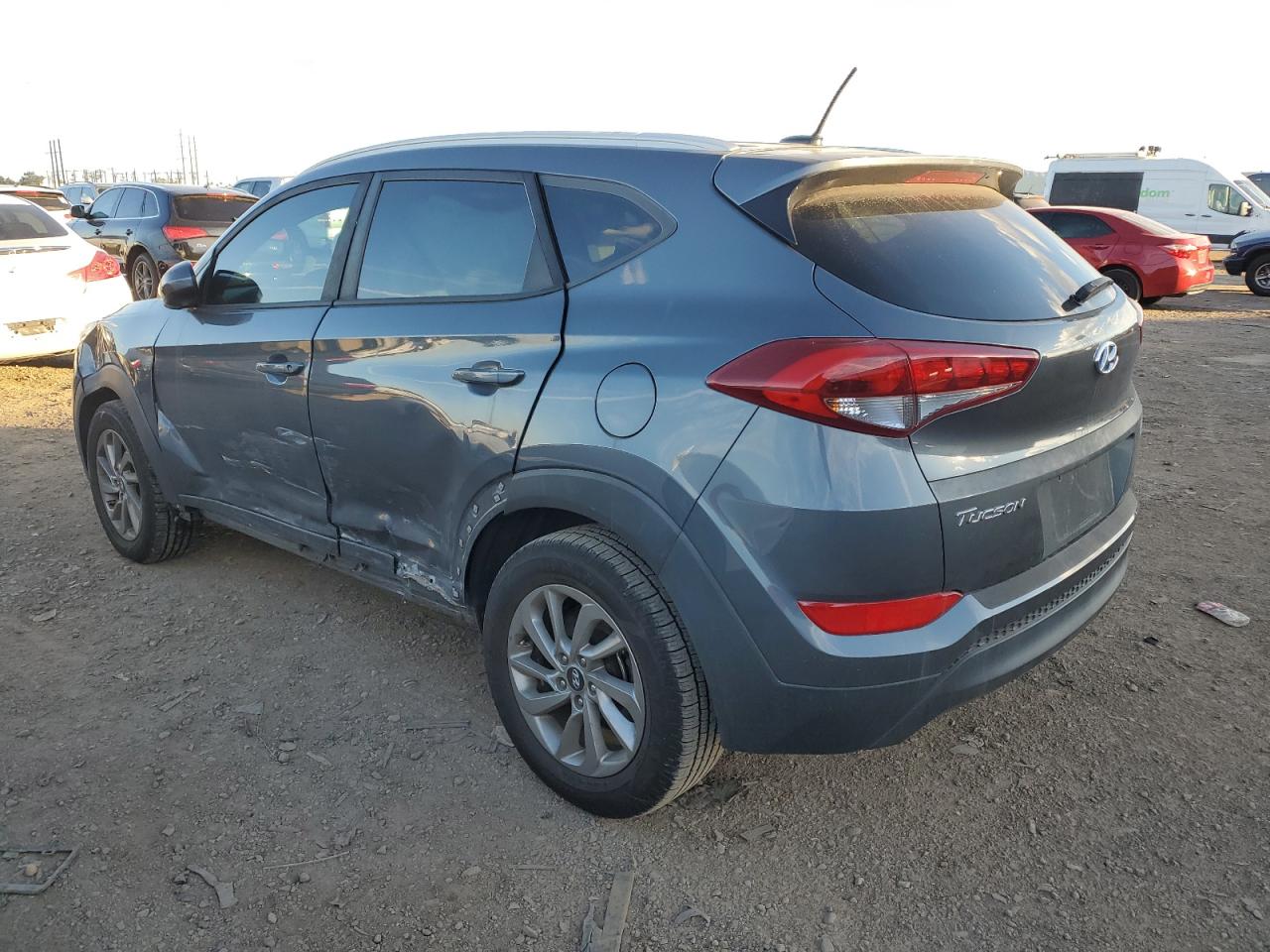 Изображение 2 2017 HYUNDAI TUCSON LIMITED 2017 с VIN KM8J33A4XHU464539