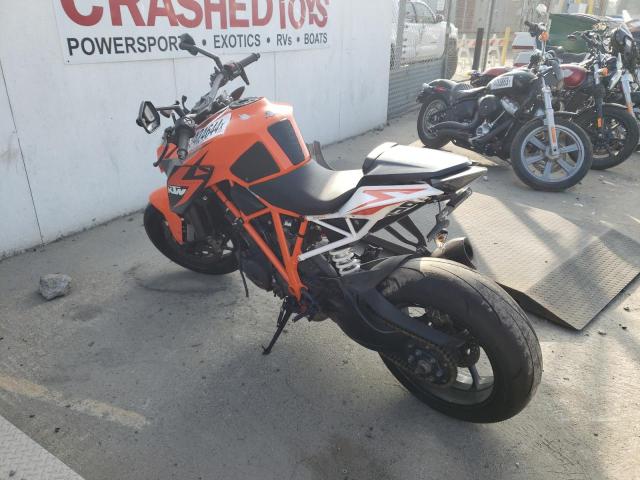 Image 3 of 2015 KTM 1290 SUPER DUKE R 2015 with VIN VBKV39402FM917825