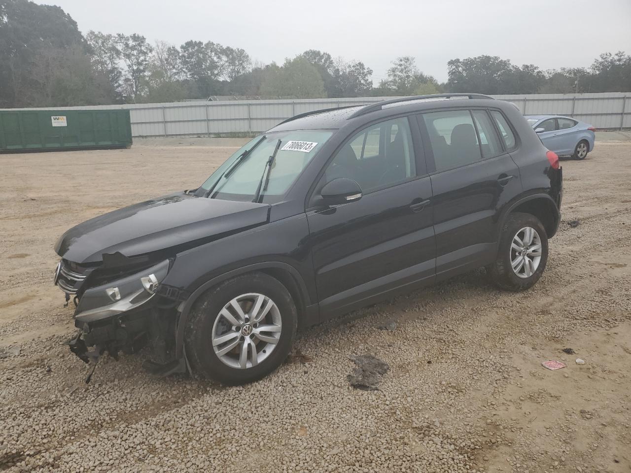 Изображение 2017 VOLKSWAGEN TIGUAN S 2017