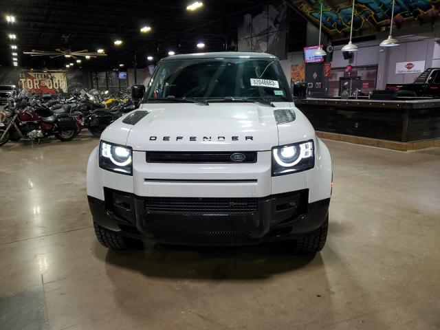 Obraz 2 z 2022 LAND ROVER DEFENDER 110 X-DYNAMIC SE 2022 z VIN SALE27RU5N2076462