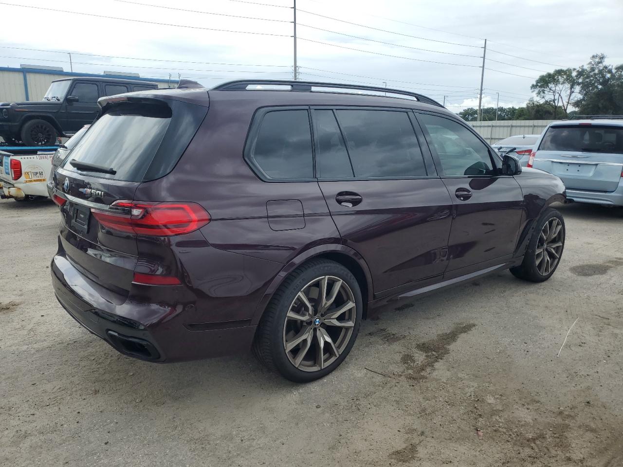 Image 3 of 2022 BMW X7 M50I 2022 with VIN 5UXCX6C01N9J96474
