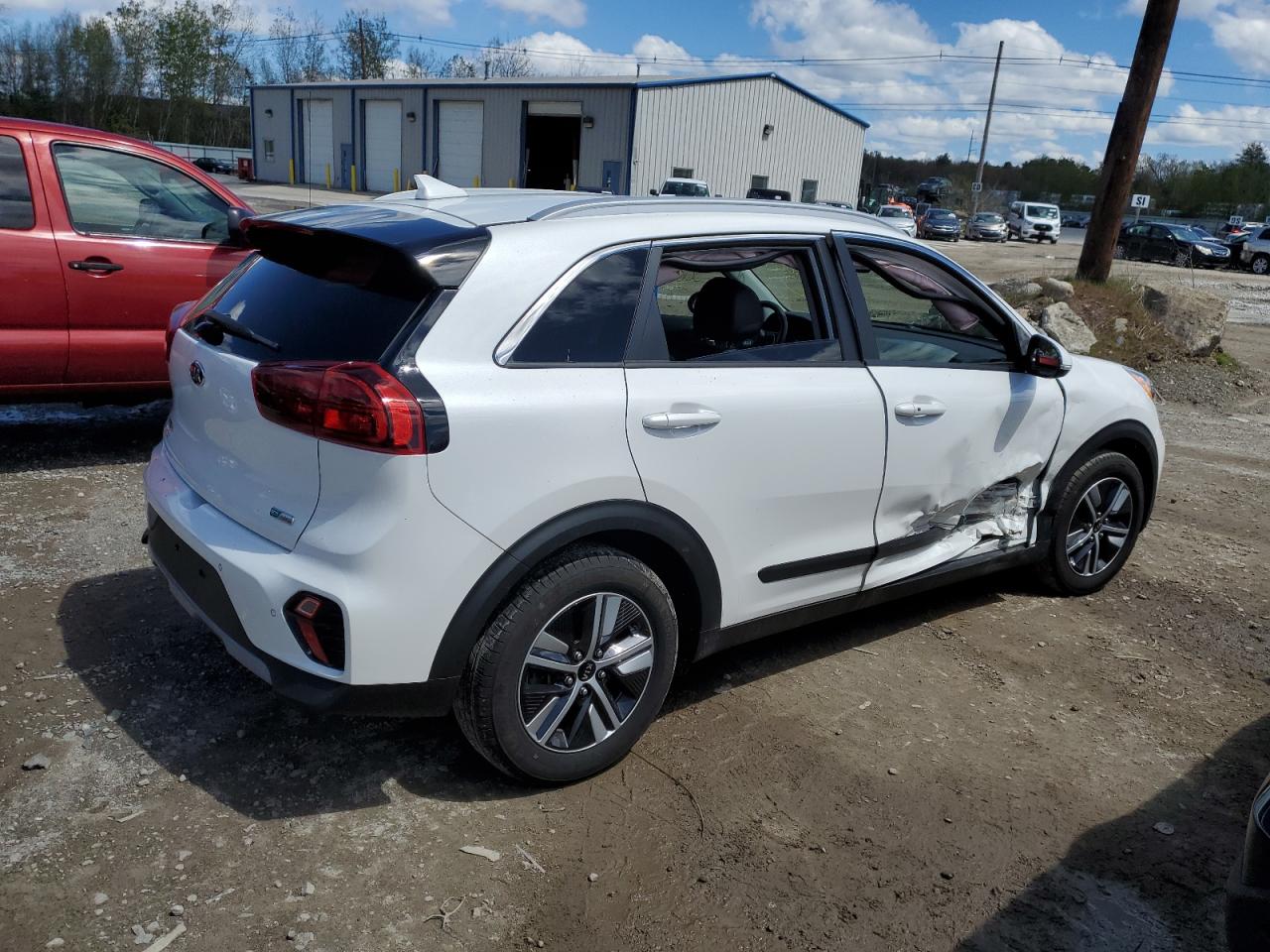 Image 3 of 2020 KIA NIRO EX PREMIUM 2020 with VIN KNDCE3LC1L5439169