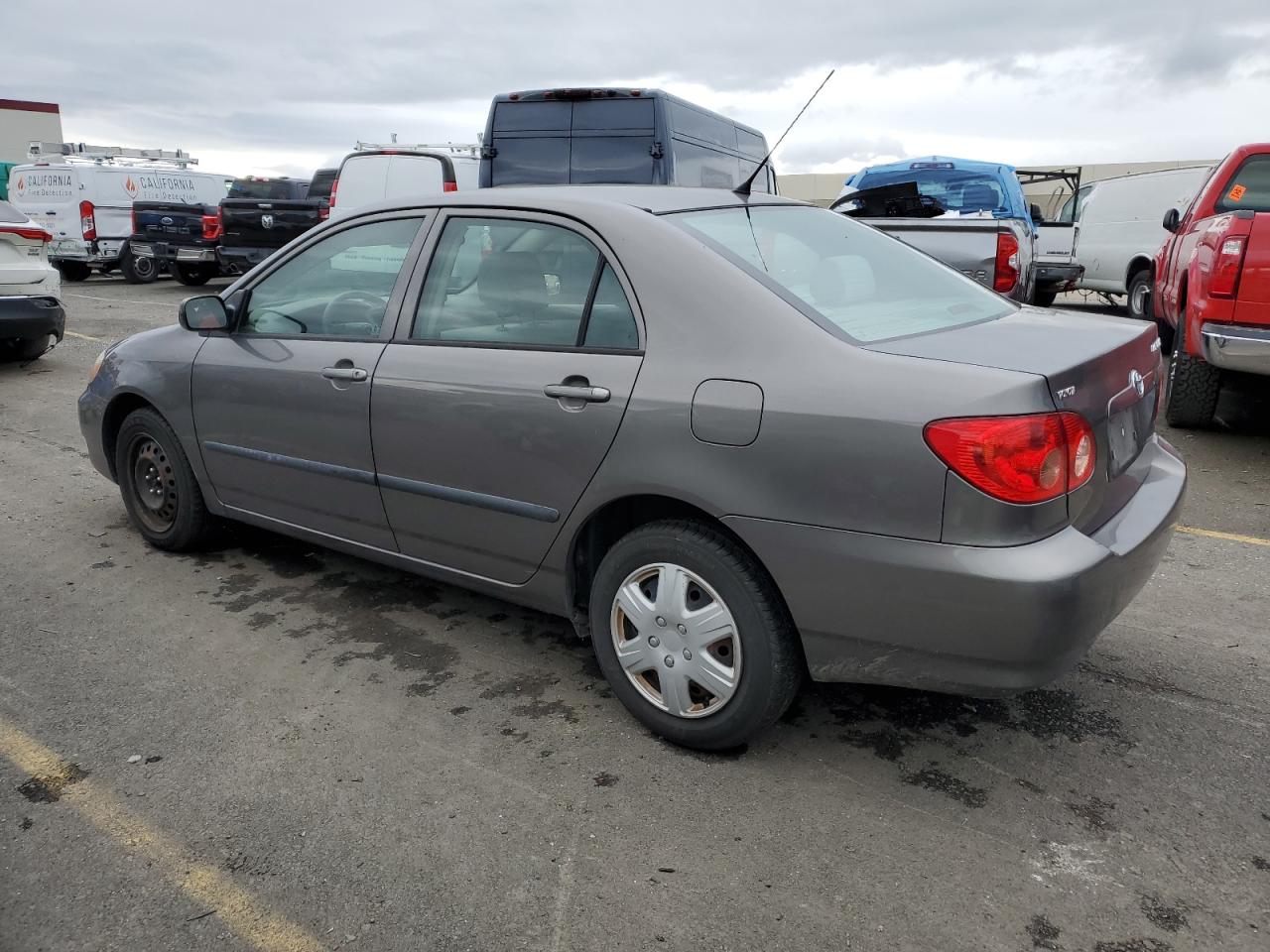 Изображение 2 2005 TOYOTA COROLLA CE 2005 с VIN 1NXBR32E45Z530461