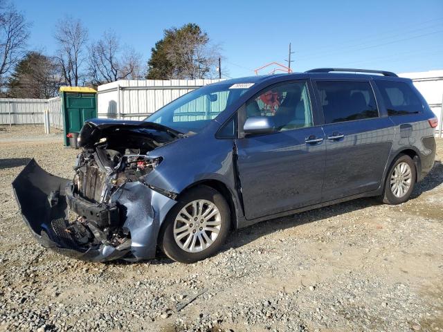 Obraz 1 z 2015 TOYOTA SIENNA XLE 2015 z VIN 5TDYK3DC7FS671237